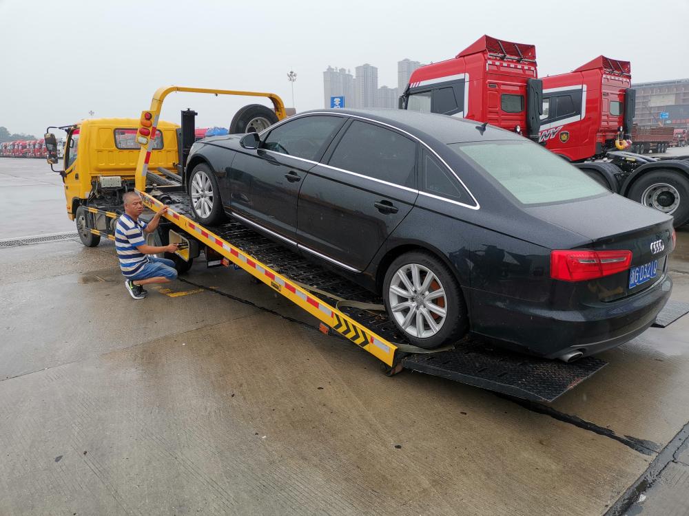 轎車托運2.jpg 轎車托運2.jpg